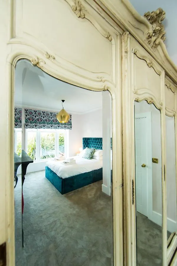 Dom wakacyjny Rounton Villa By Luxury Travel Emporium- Hot Tub - Sea Views - Parking